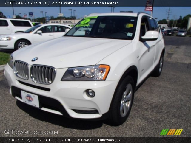 2011 BMW X3 xDrive 28i in Alpine White