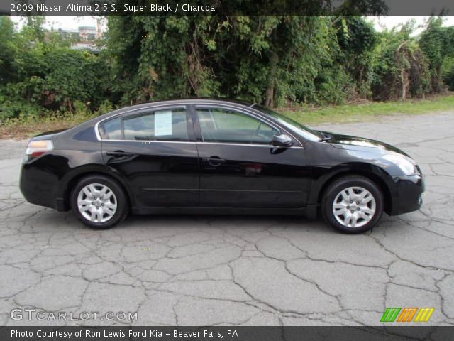 2009 Nissan Altima 2.5 S in Super Black