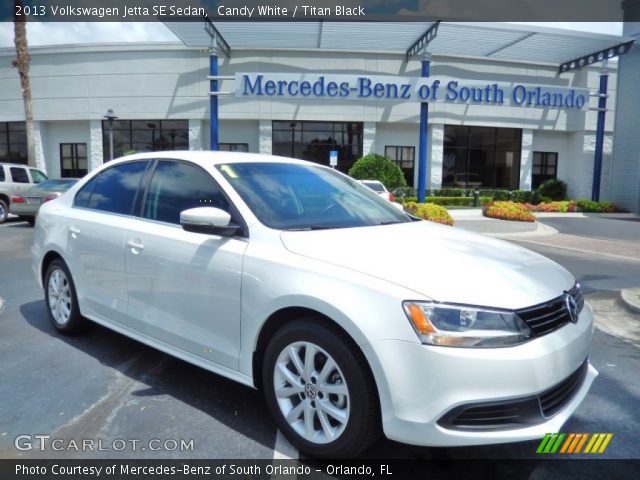 2013 Volkswagen Jetta SE Sedan in Candy White