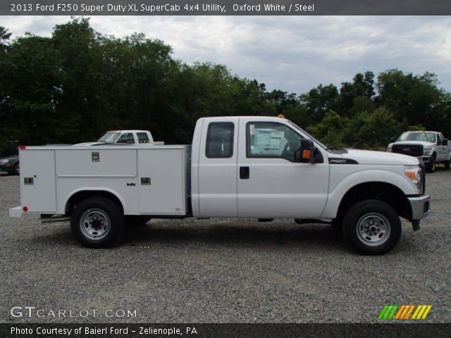 2013 Ford F250 Super Duty XL SuperCab 4x4 Utility in Oxford White