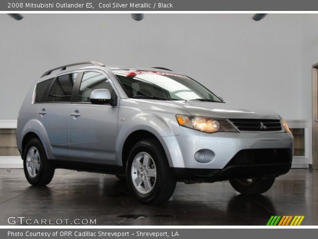 2008 Mitsubishi Outlander ES in Cool Silver Metallic