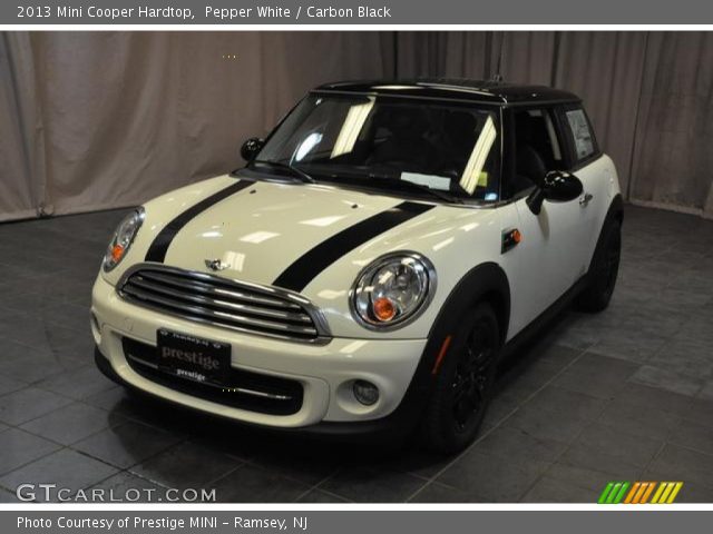 2013 Mini Cooper Hardtop in Pepper White