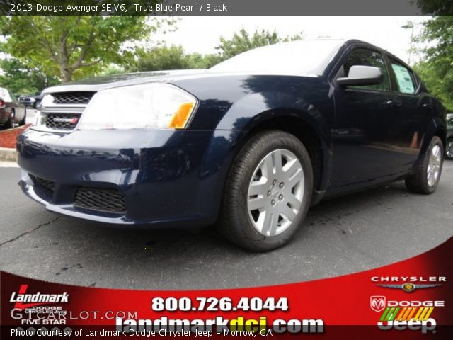 2013 Dodge Avenger SE V6 in True Blue Pearl