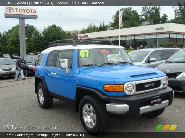 2007 Toyota FJ Cruiser 4WD in Voodoo Blue