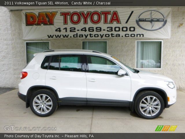 2011 Volkswagen Tiguan SEL 4Motion in Candy White