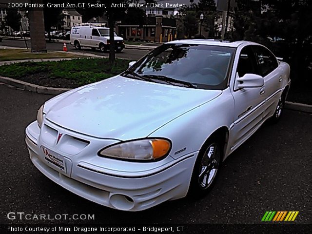 2000 Pontiac Grand Am GT Sedan in Arctic White