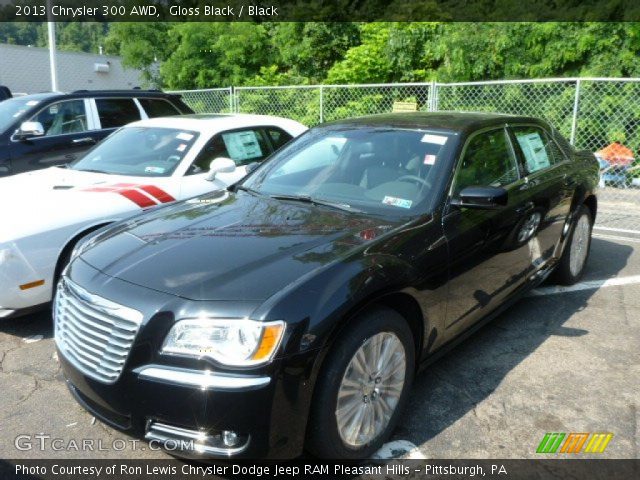 2013 Chrysler 300 AWD in Gloss Black