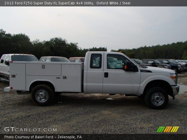 2013 Ford F250 Super Duty XL SuperCab 4x4 Utility in Oxford White