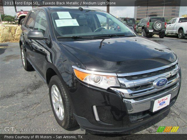 2013 Ford Edge SEL in Tuxedo Black Metallic