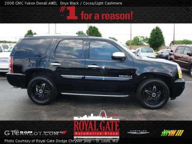 2008 GMC Yukon Denali AWD in Onyx Black