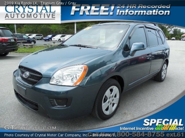 2009 Kia Rondo LX in Titanium Gray