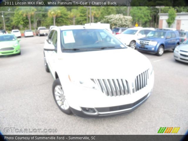 2011 Lincoln MKX FWD in White Platinum Tri-Coat