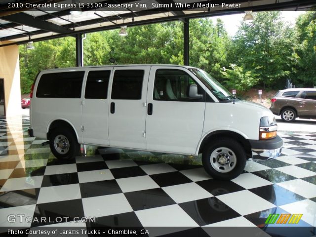 2010 Chevrolet Express LS 3500 Passenger Van in Summit White