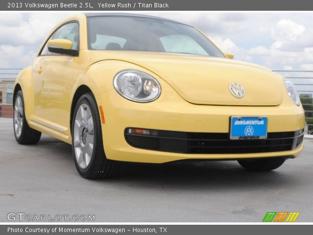 2013 Volkswagen Beetle 2.5L in Yellow Rush