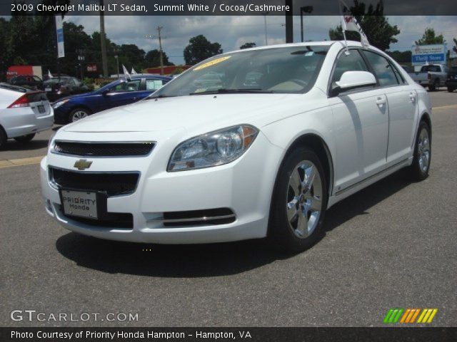 2009 Chevrolet Malibu LT Sedan in Summit White