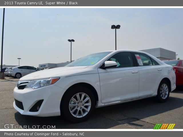 2013 Toyota Camry LE in Super White