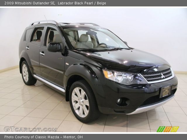 2009 Mitsubishi Outlander SE in Labrador Black Pearl