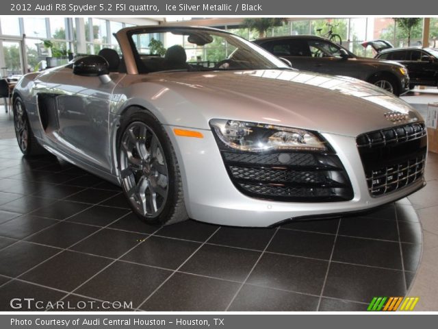 2012 Audi R8 Spyder 5.2 FSI quattro in Ice Silver Metallic