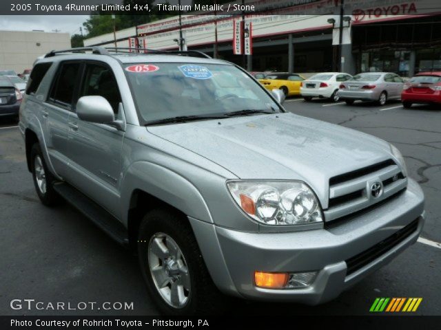 2005 Toyota 4Runner Limited 4x4 in Titanium Metallic