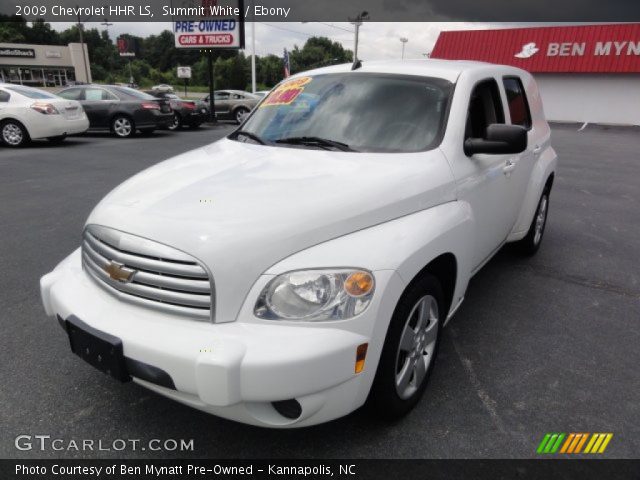 2009 Chevrolet HHR LS in Summit White