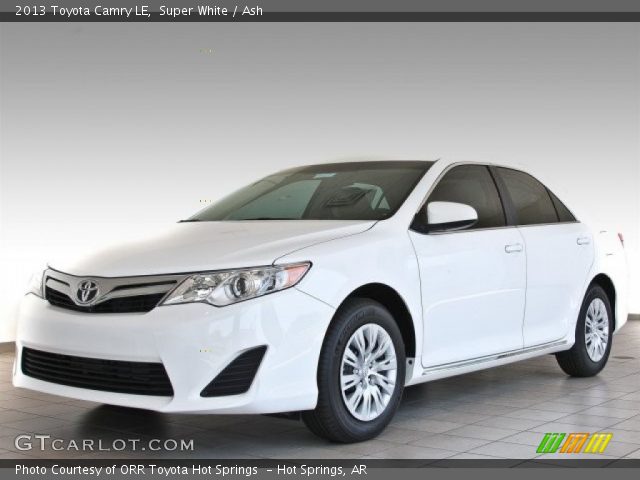 2013 Toyota Camry LE in Super White