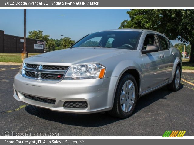 2012 Dodge Avenger SE in Bright Silver Metallic