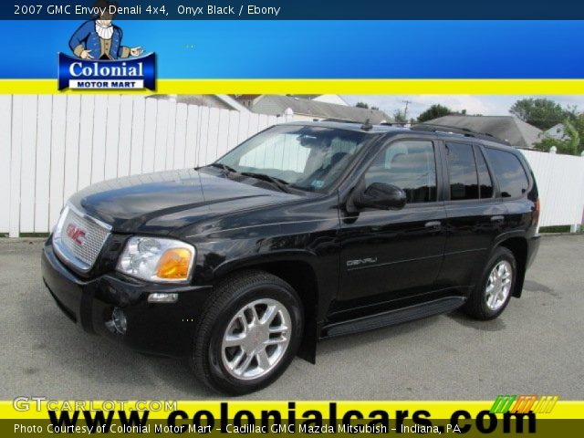 2007 GMC Envoy Denali 4x4 in Onyx Black