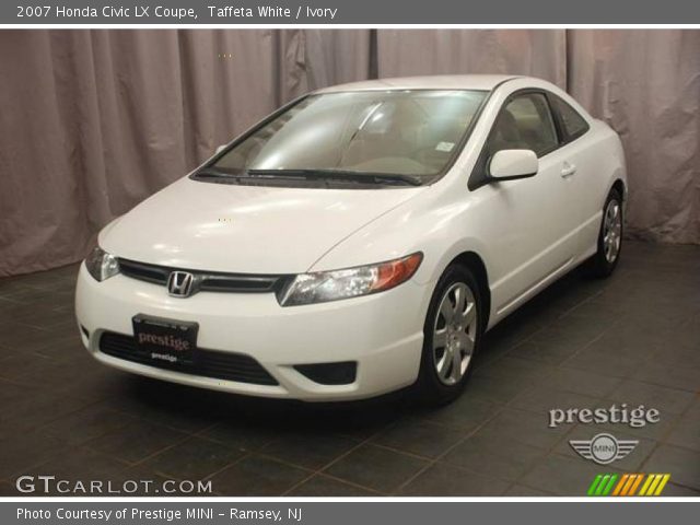 2007 Honda Civic LX Coupe in Taffeta White