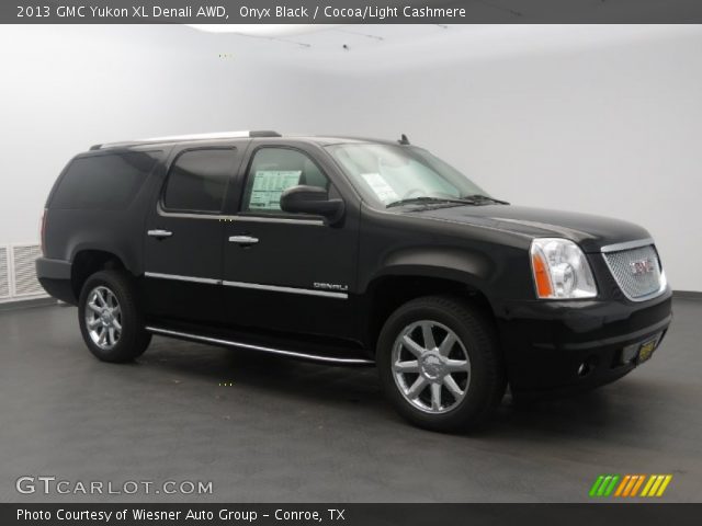 2013 GMC Yukon XL Denali AWD in Onyx Black