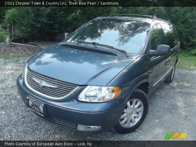 2001 Chrysler Town & Country LXi in Steel Blue Pearl