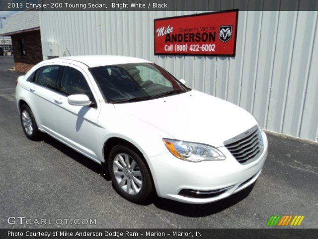 2013 Chrysler 200 Touring Sedan in Bright White