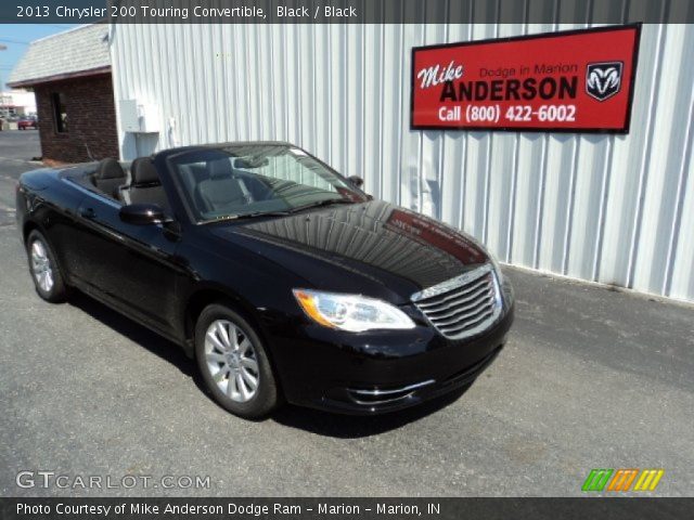 2013 Chrysler 200 Touring Convertible in Black