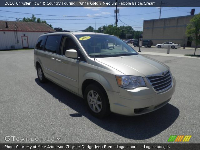 2010 Chrysler Town & Country Touring in White Gold