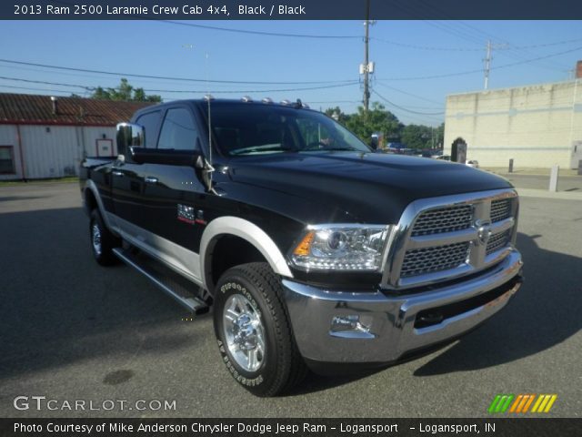 2013 Ram 2500 Laramie Crew Cab 4x4 in Black