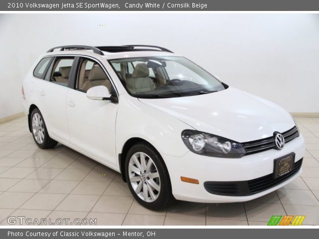 2010 Volkswagen Jetta SE SportWagen in Candy White