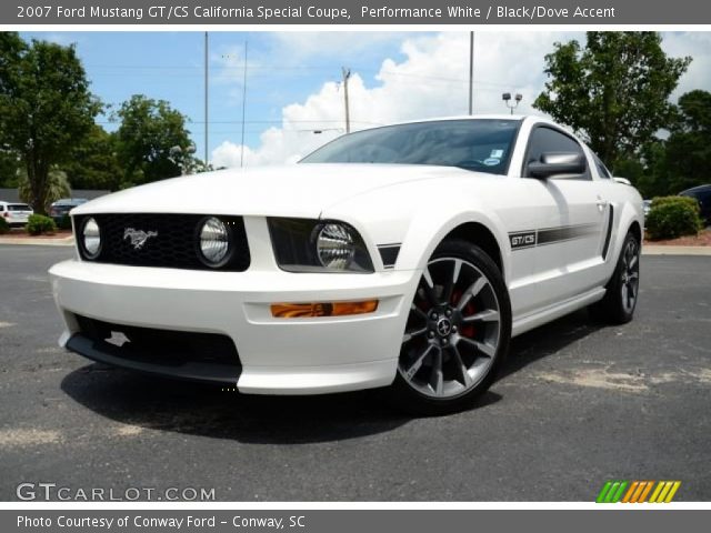 2007 Ford Mustang GT/CS California Special Coupe in Performance White