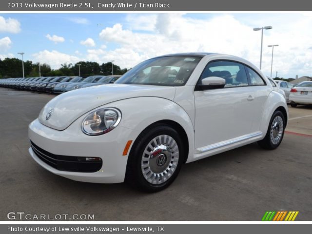 2013 Volkswagen Beetle 2.5L in Candy White