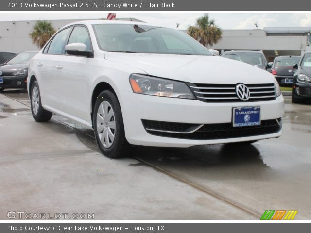 2013 Volkswagen Passat 2.5L S in Candy White