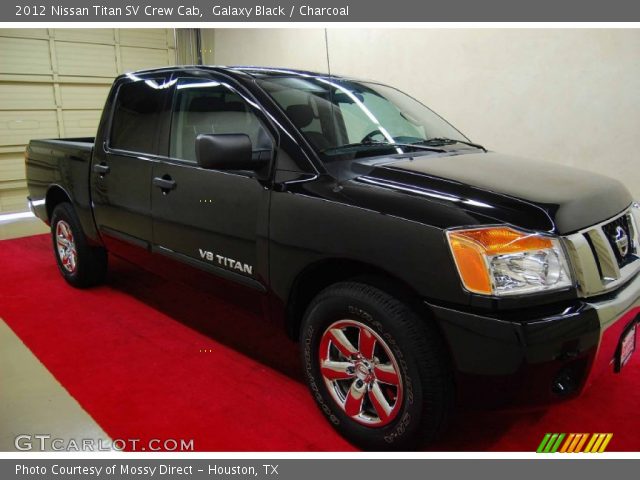 2012 Nissan Titan SV Crew Cab in Galaxy Black