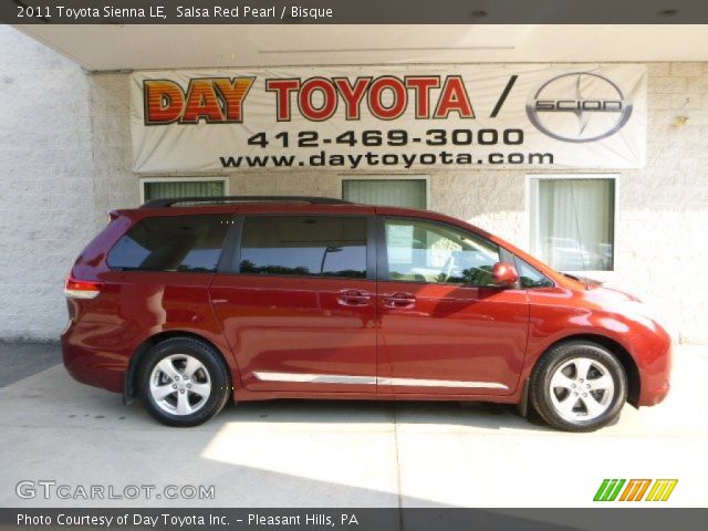 2011 Toyota Sienna LE in Salsa Red Pearl