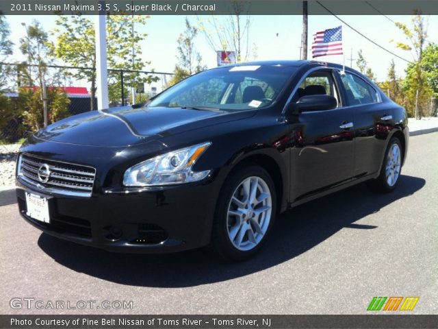 2011 Nissan Maxima 3.5 S in Super Black