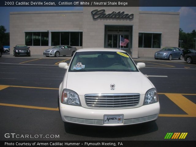 2003 Cadillac DeVille Sedan in Cotillion Off White