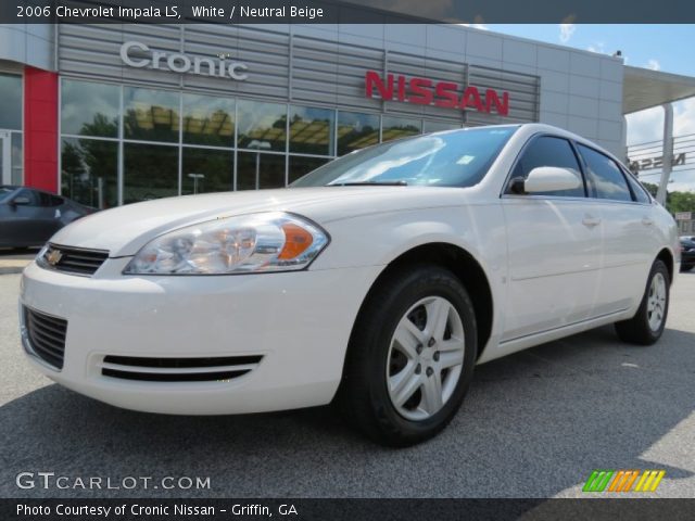 2006 Chevrolet Impala LS in White