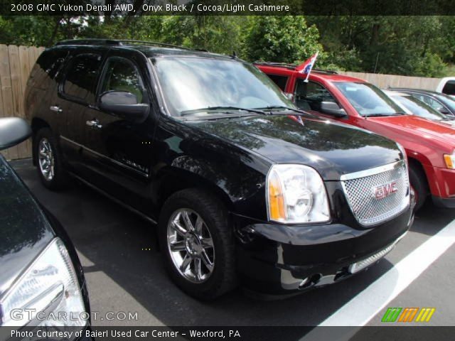 2008 GMC Yukon Denali AWD in Onyx Black