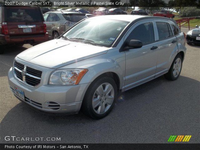 2007 Dodge Caliber SXT in Bright Silver Metallic