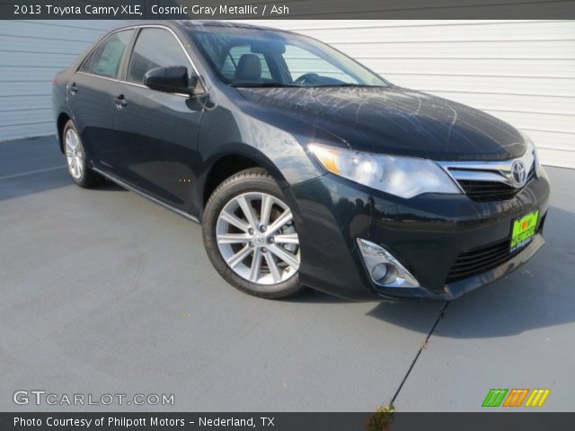 2013 Toyota Camry XLE in Cosmic Gray Metallic
