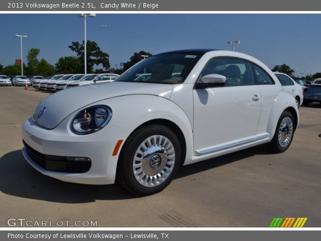 2013 Volkswagen Beetle 2.5L in Candy White