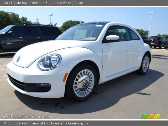2013 Volkswagen Beetle 2.5L in Candy White