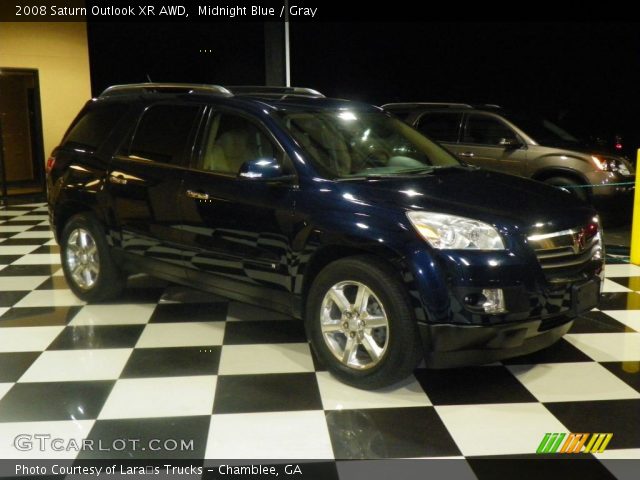 2008 Saturn Outlook XR AWD in Midnight Blue