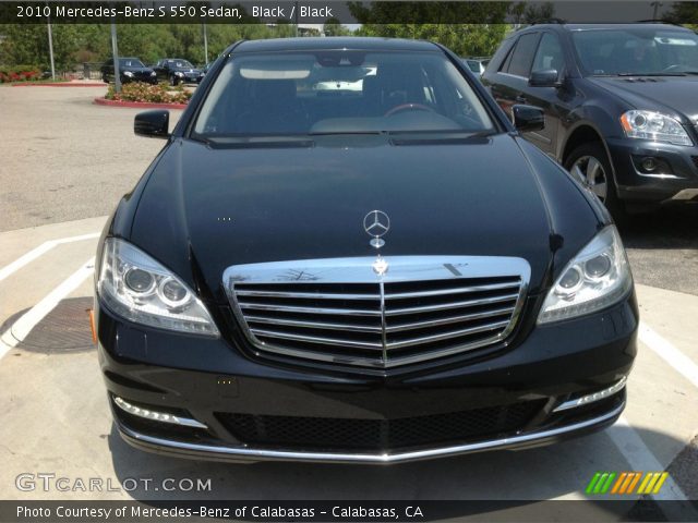2010 Mercedes-Benz S 550 Sedan in Black